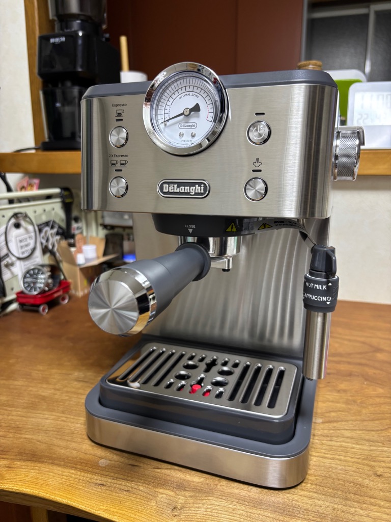 コーヒーメーカー デロンギ EM450J-M [メタルシルバー] - 最安値・価格