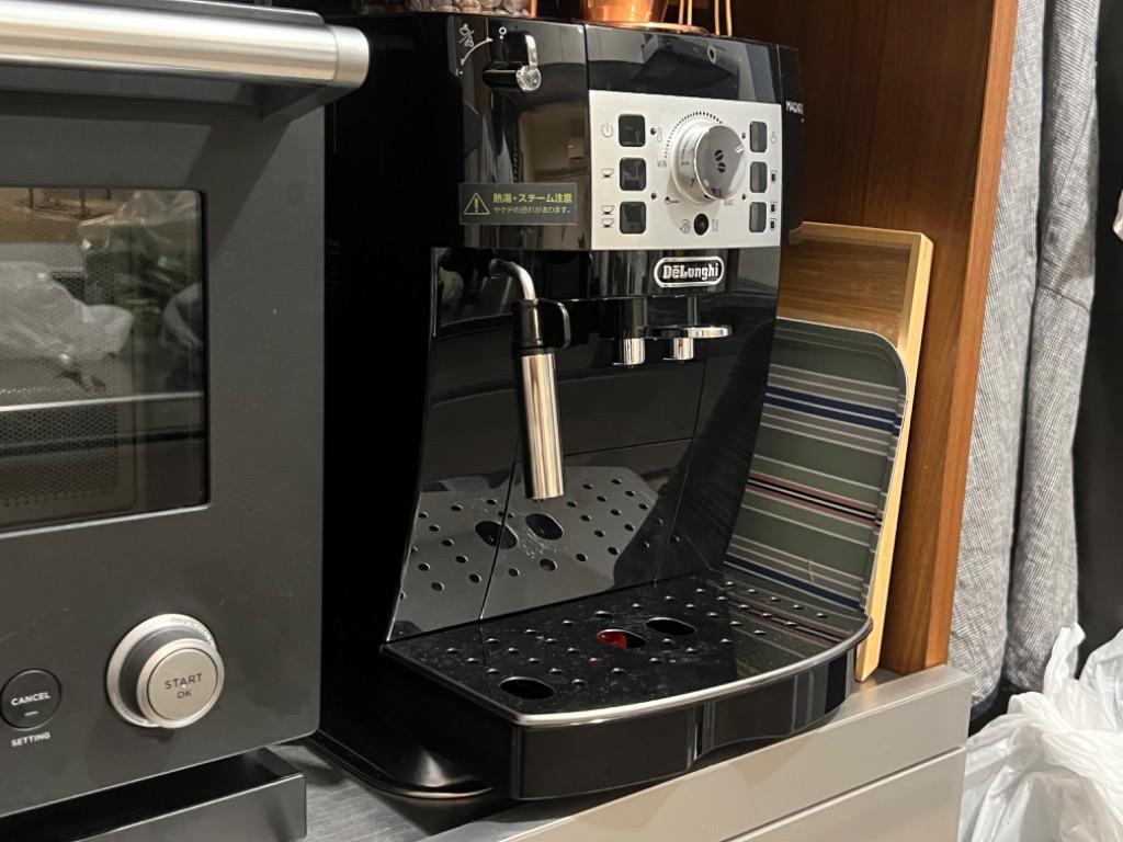 デロンギ 全自動コーヒーマシン マグニフィカS ブラック 新品 コーヒーメーカー 購入店舗