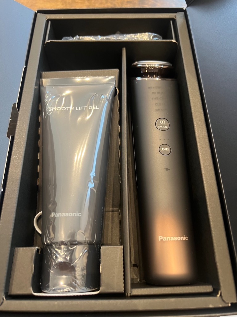 Panasonic VITALIFT 美顔器 EH-SR95 Panasonic（パナソニック） 【在庫あり】EH-SR86-T リフトケア美顔器