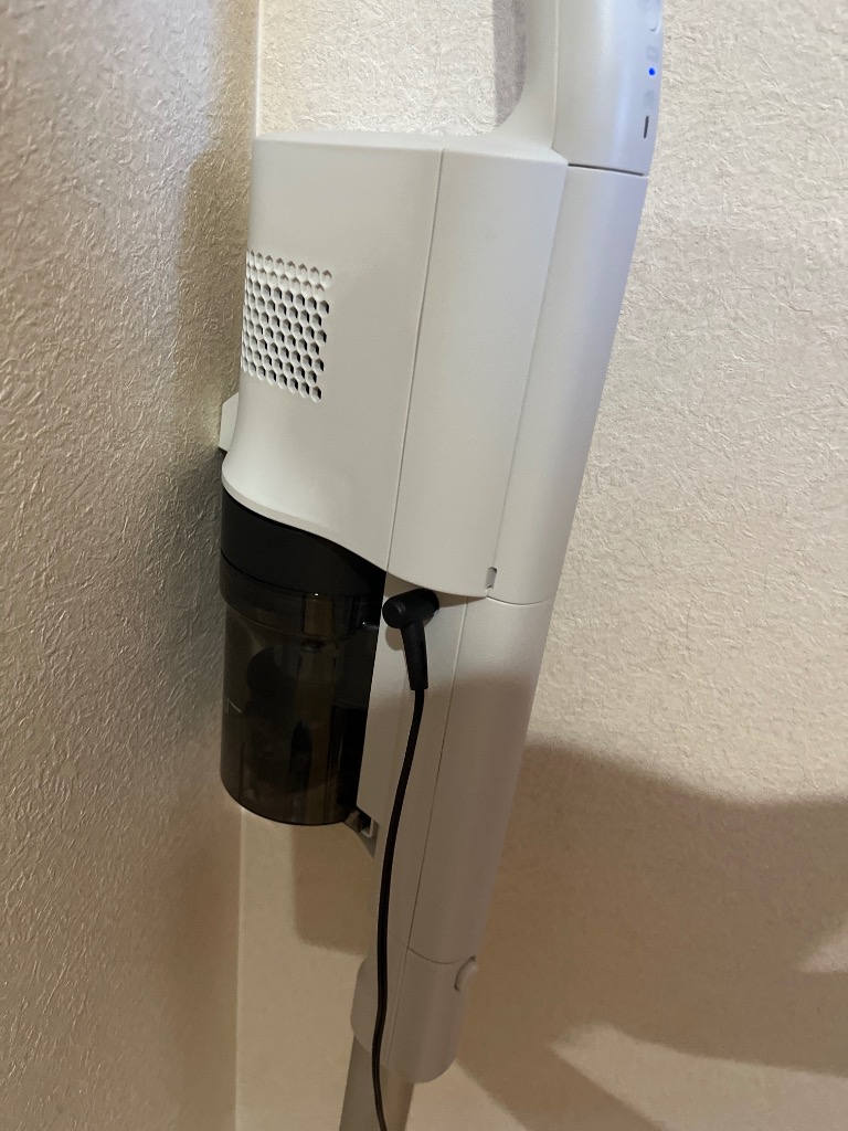 Panasonic MC-SB34J-C コードレススティック掃除機 アイボリー 概要 サイクロン式コードレススティック掃除機 MC-SB34J | 掃除