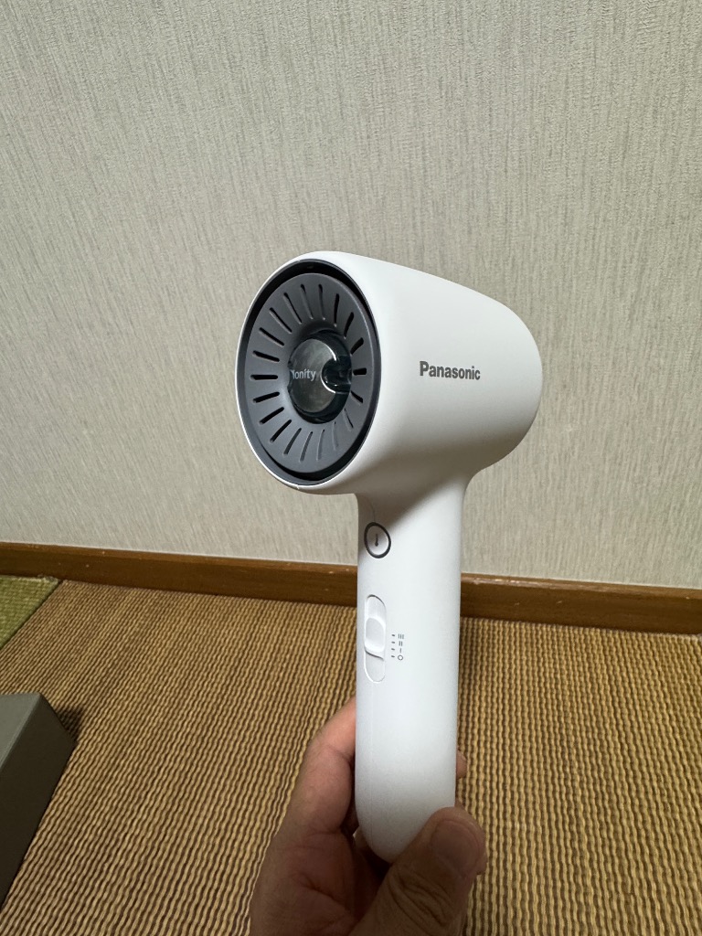 パナソニック ヘアドライヤー(モダンホワイト) Panasonic ionity
