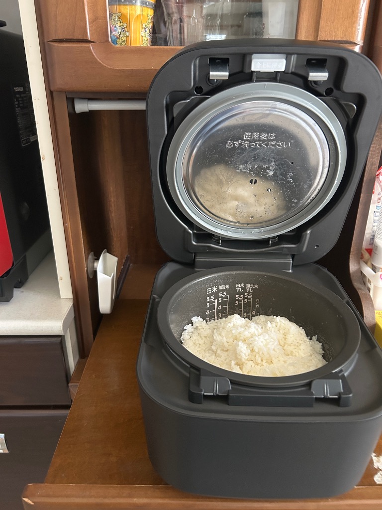 TOSHIBA 東芝 真空圧力IH炊飯器 炎匠炊き 備長炭かまど丸釜 5.5