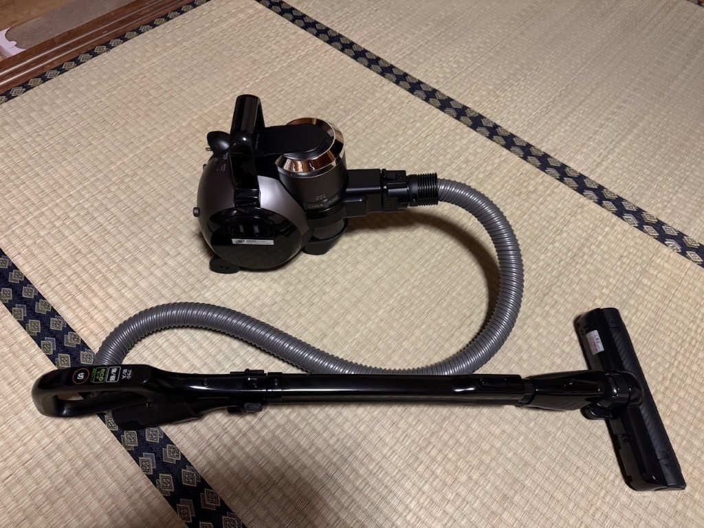 TOSHIBA 東芝 キャニスター掃除機 サイクロン式 トルネオV TOSHIBA 東芝 キャニスター掃除機 サイクロン式 トルネオV