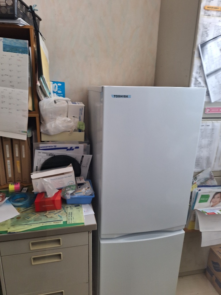 TOSHIBA 東芝 冷蔵庫 153L 右開き 2ドア GR-W15BS-W (宅配サイズ
