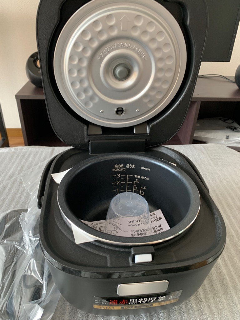 タイガー TIGER マイコンジャー炊飯器 炊きたて 3合炊き マット