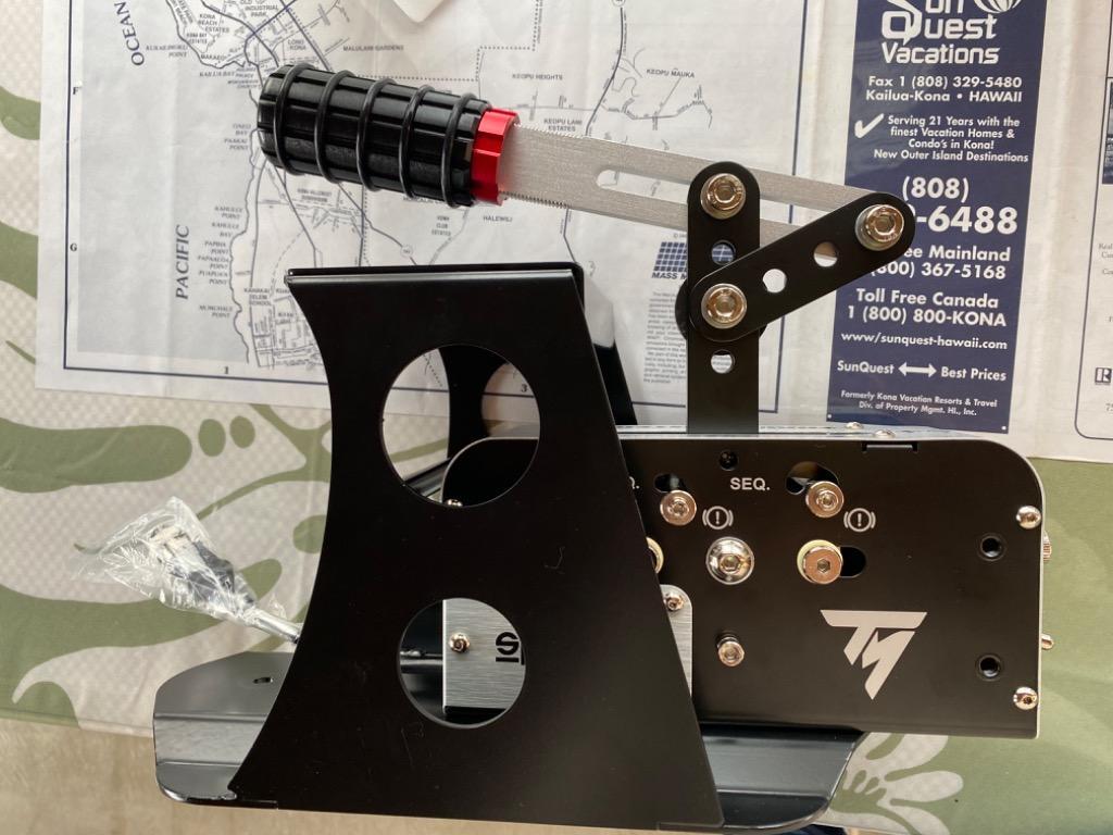 THRUSTMASTER Thrustmaster TSS Handbrake Sparco Mod+ スラスト THRUSTMASTER Thrustmaster TSS Handbrake Sparco Mod+ スラスト