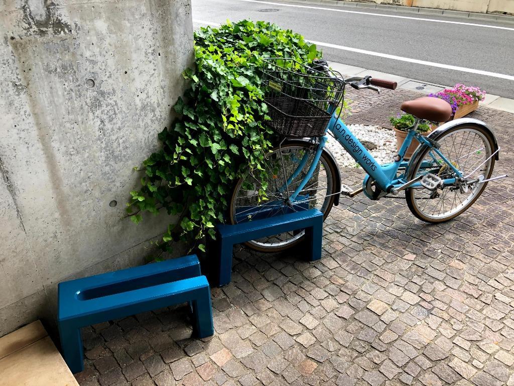 自転車止め サイクルスタンド 典型 片面 柴田コンクリート おしゃれ デザイン シンプル :2162000000683:designshop - 通販  - Yahoo!ショッピング