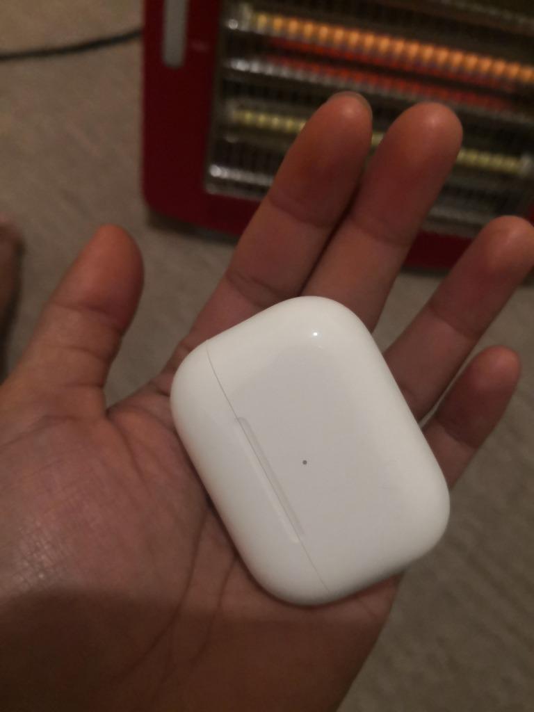 Apple AirPods Pro 第2世代 MQD83J/A 4549995361957