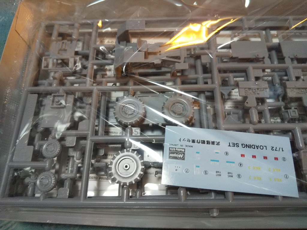 Hasegawa 1/72 11点セット Amazon | ハセガワ 1/72 アメリカ空軍 パイロット & グランド