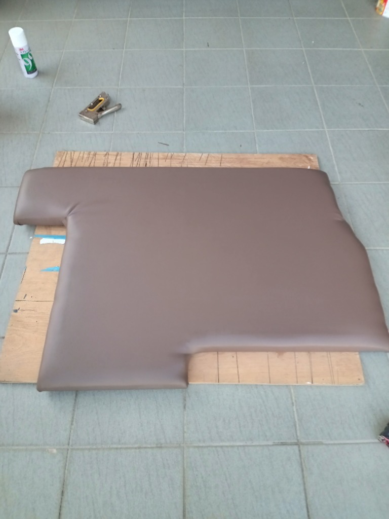 DIY用資材 チップウレタン硬め+ウレタン接着品 950×650×40mm 2枚 DIY用資材 チップウレタン硬め+ウレタン接着品 950×650×40mm 2枚