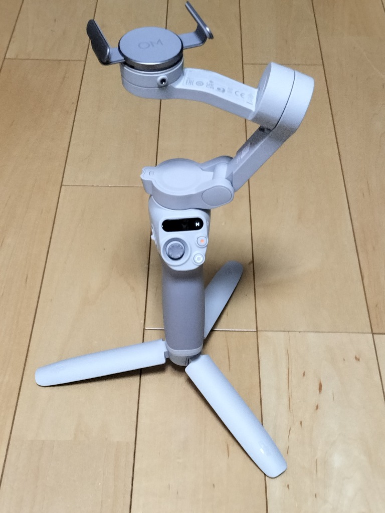 DJI SALE! 在庫限り! ジンバル スタビライザー スマホ Osmo