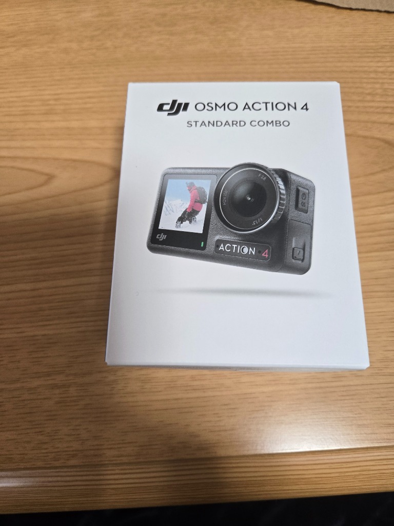 DJI アクションカメラ ウェアラブルカメラ Osmo Action 4 DJI アクションカメラ ウェアラブルカメラ Osmo Action 4