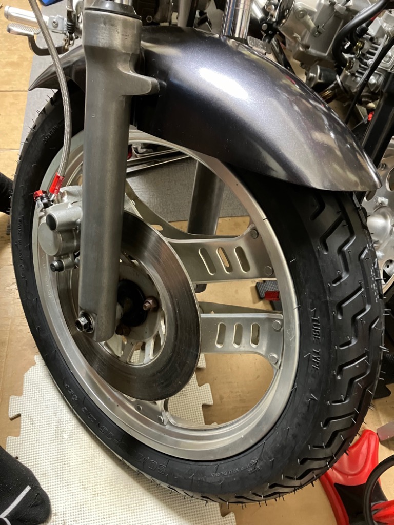 マグナ50 フロント、リアタイヤセット DUNLOP [前後セット] 新品 D404 80/100-16 4.50-12 [マグナ50