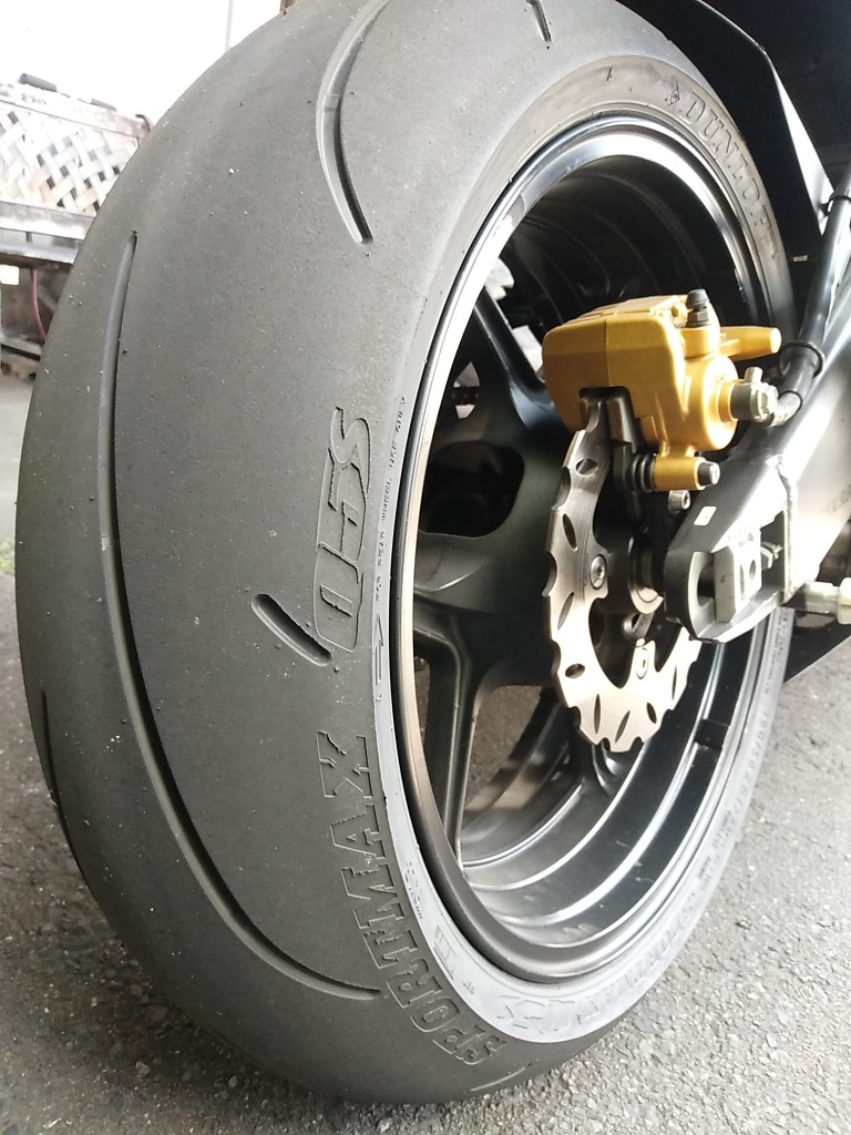 DUNLOP [前後セット] 新品 Q5S 110/70ZR17 150/60ZR17 [NSR RGV
