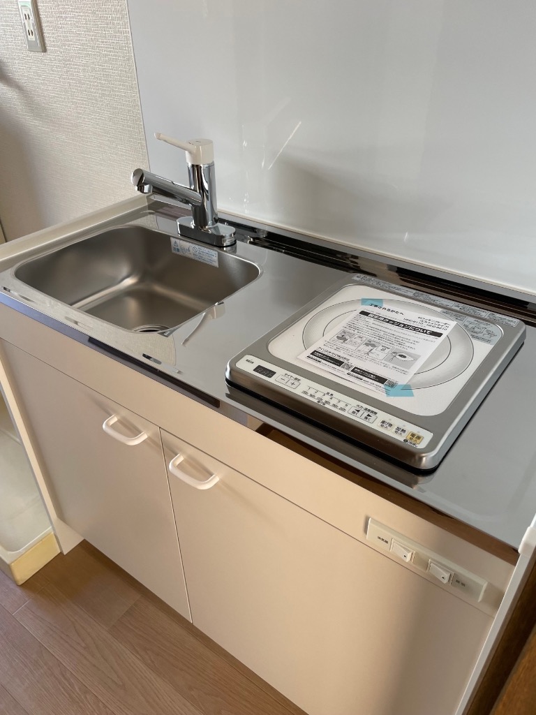 LIXIL ミニキッチン 間口105cm ハーフユニット 扉タイプ IH LIXIL ミニキッチン 間口105cm ハーフユニット 扉タイプ IH