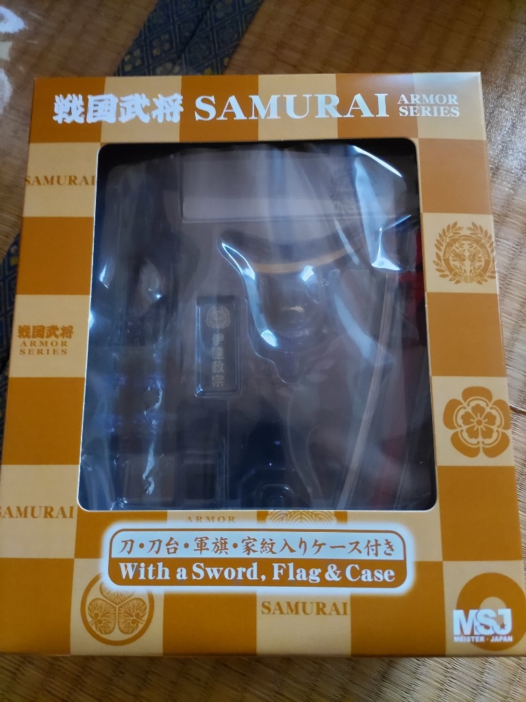 戦国武将 フィギュア 伊達政宗 Aタイプ ケース付き 家紋 兜