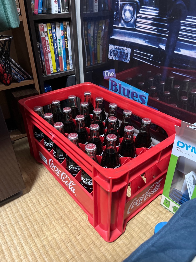 Coca-Cola 瓶入りソフトドリンク ケース付き Coca-Cola 瓶入りソフトドリンク ケース付き コカ・コーラ 瓶