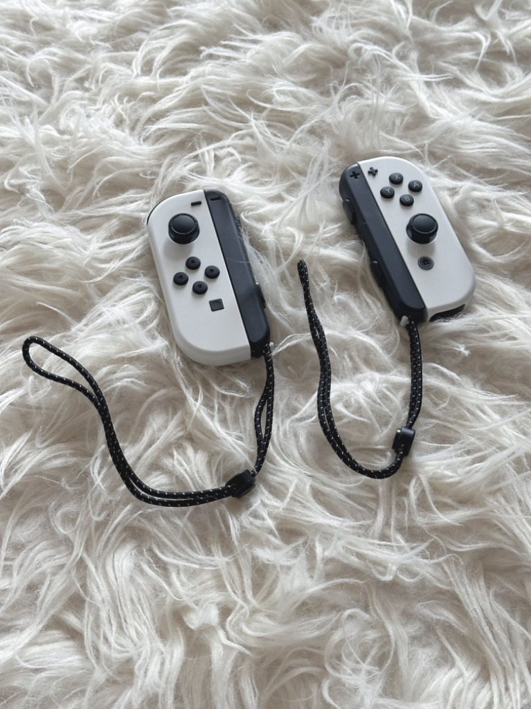 Nintendo Switch(有機ELモデル) Joy-Con(L)/(R) ホワイト 