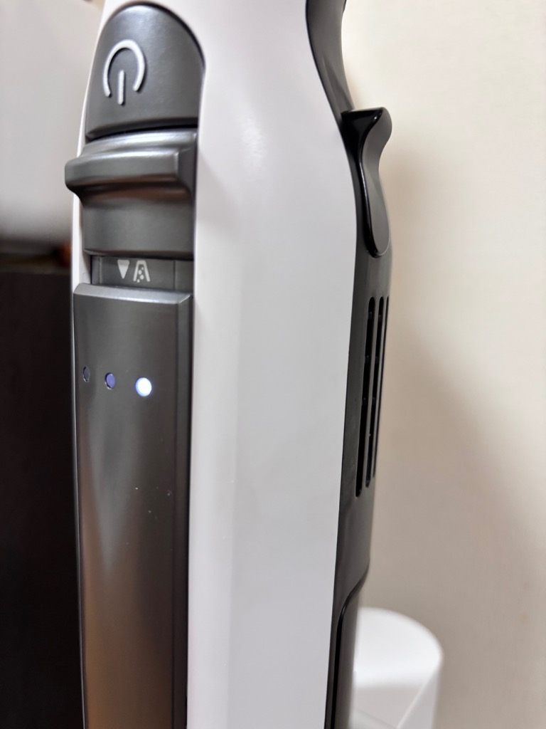 Shark シャーク CS150JAE ホワイト 掃除機 スティッククリーナー
