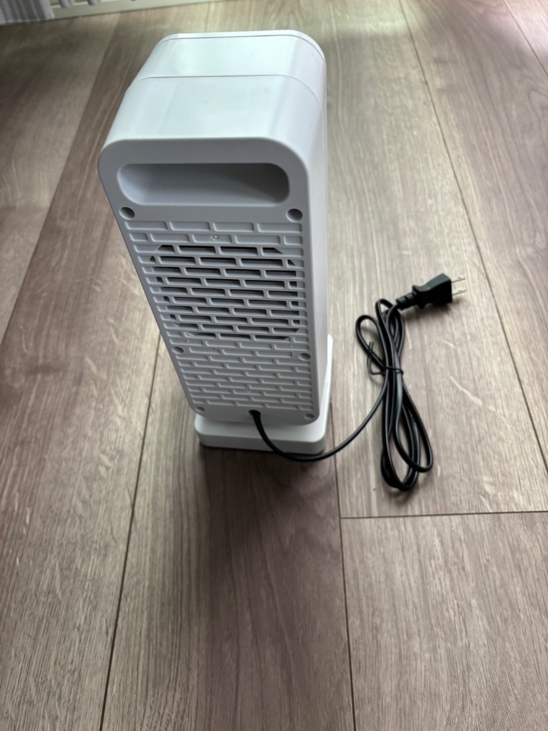 セラミックヒーター 小型 速暖 足元ヒーター 大風量 電気ファン セラミックヒーター 小型 速暖 足元ヒーター 大風量 電気ファン