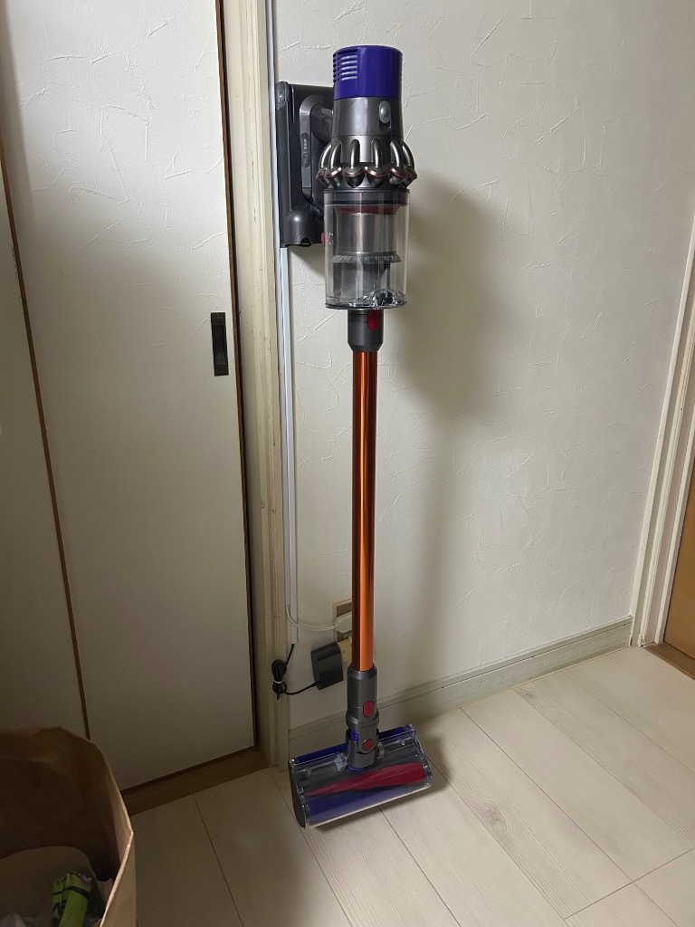 掃除機 コードレス掃除機 【Yahooショッピング1位】 ダイソン Dyson Cyclone V10 Fluffy SV12FFLF ダイソン掃除機  フロアドック無 : 400410-01 : Dyson公式Yahoo!ショッピング店 - 通販 - Yahoo!ショッピング