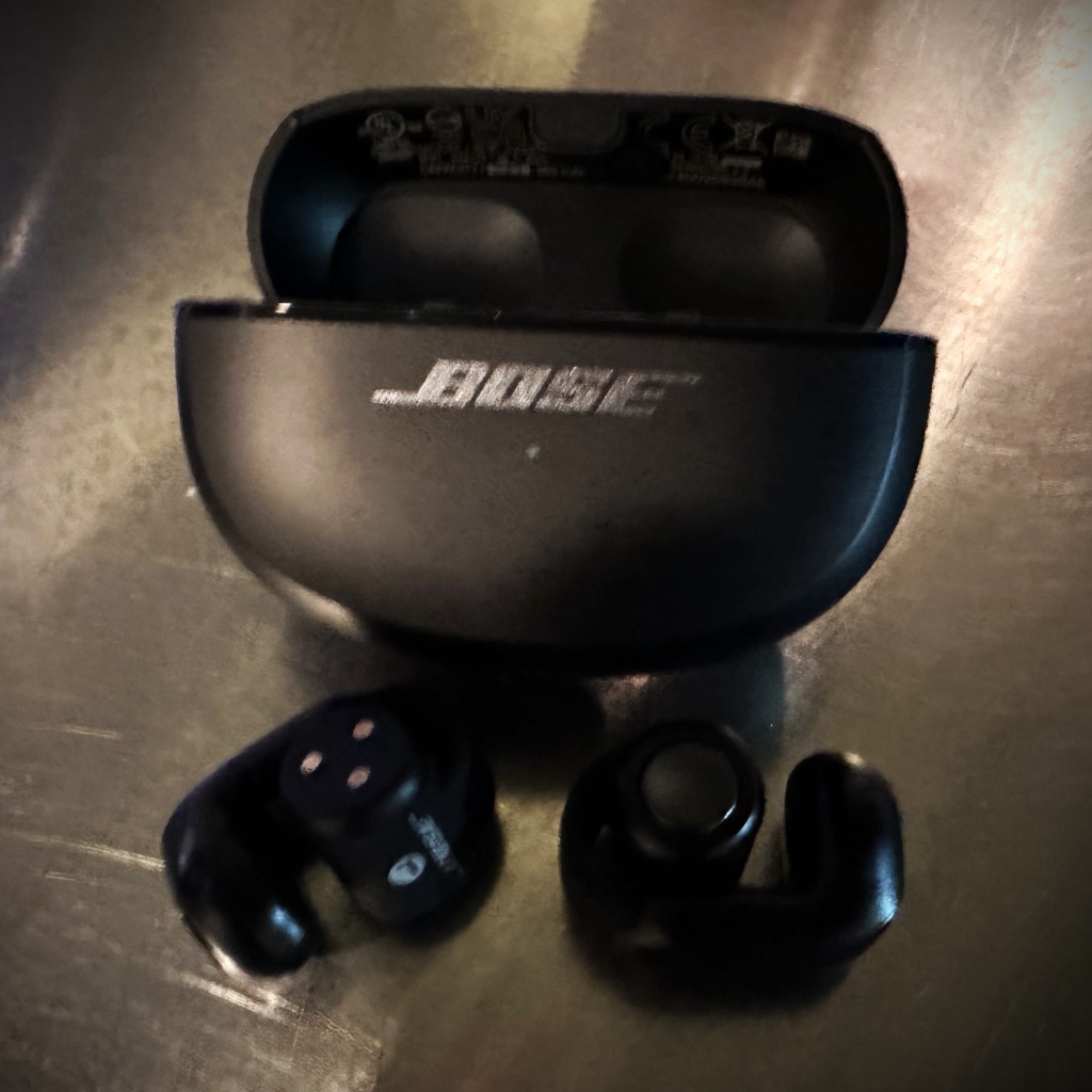 BOSE Bose Ultra Open Earbuds Black ボーズ 耳を塞がない BOSE Bose Ultra Open Earbuds Black ボーズ 耳を塞がない