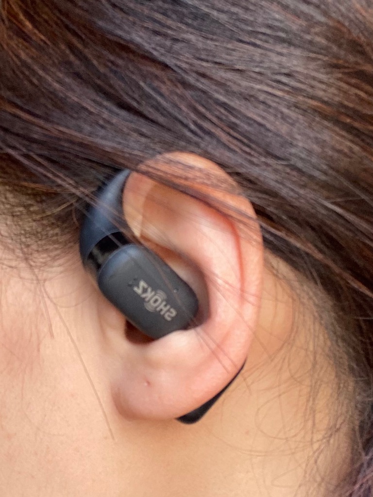 Shokz (在庫限り) OpenFit ショックス オープンイヤー 黒 骨伝導 Shokz (在庫限り) OpenFit ショックス オープンイヤー 黒 骨伝導
