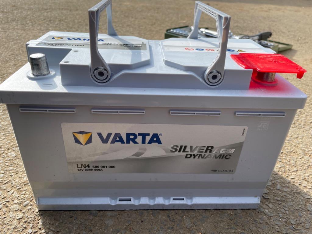 VARTA 580901080 LN4AGM/F21：バルタ シルバーダイナミックAGM