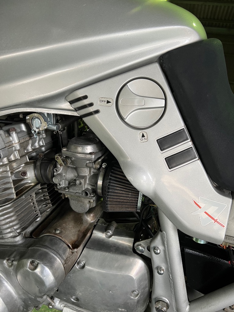 GSX250Sカタナ GSX400Sカタナ スズキ純正 ガソリンコック 新品