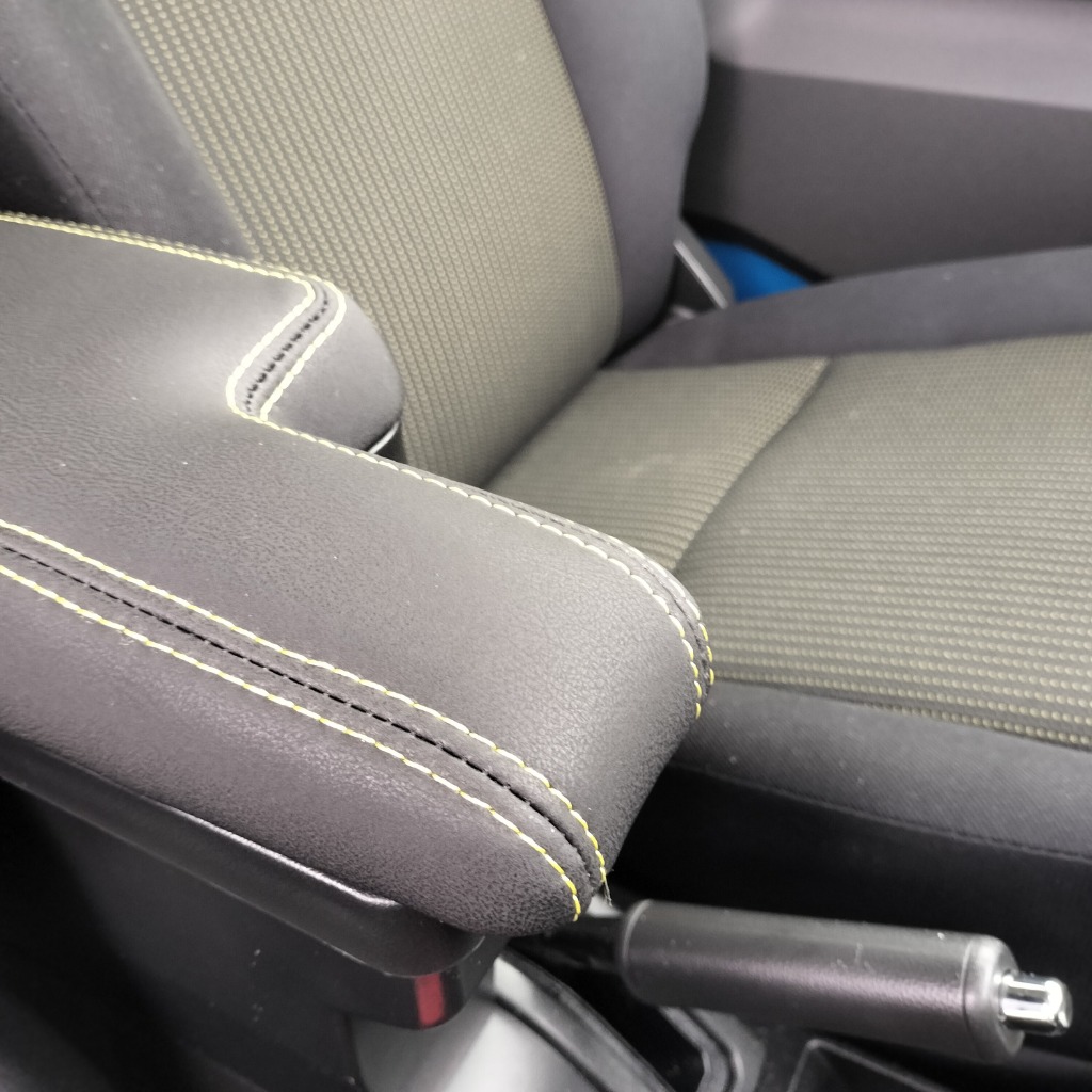 ジムニー JB64W シエラ JB74W 専用 アームレスト センターコンソール