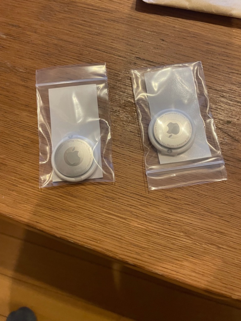 Apple - 【在庫1/新品未使用/国内正規品】Apple AirTag 2個