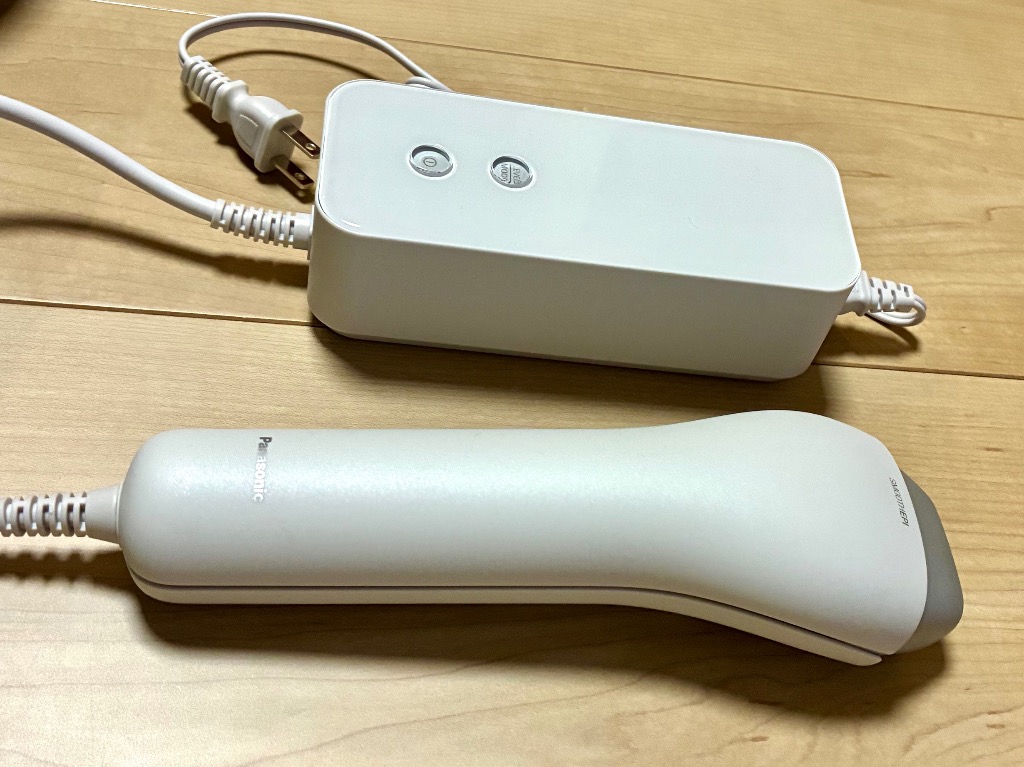 長期5年保証付】パナソニック(Panasonic) ES-WG0B-H 光美容器 スムース