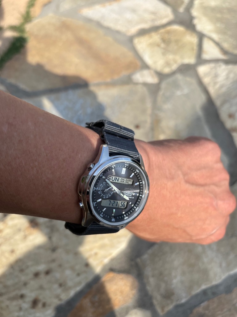 ❣️カシオCASI❣️LINEAGE LCW-M300D ソーラー電波アナデジ腕時計 LCW-M300D-1AJF | CASIO