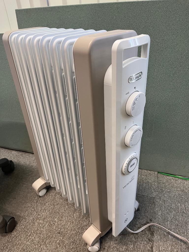 デロンギ(DELONGHI) RHJ21F0812-WH カモミールホワイト ヴェルティカル