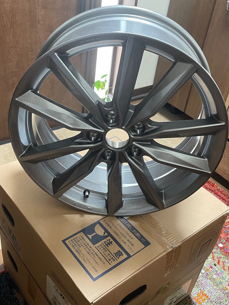 共豊 ホイールセット AME ザイン SV 18インチ×7J 5-114.3 +53 シルバー