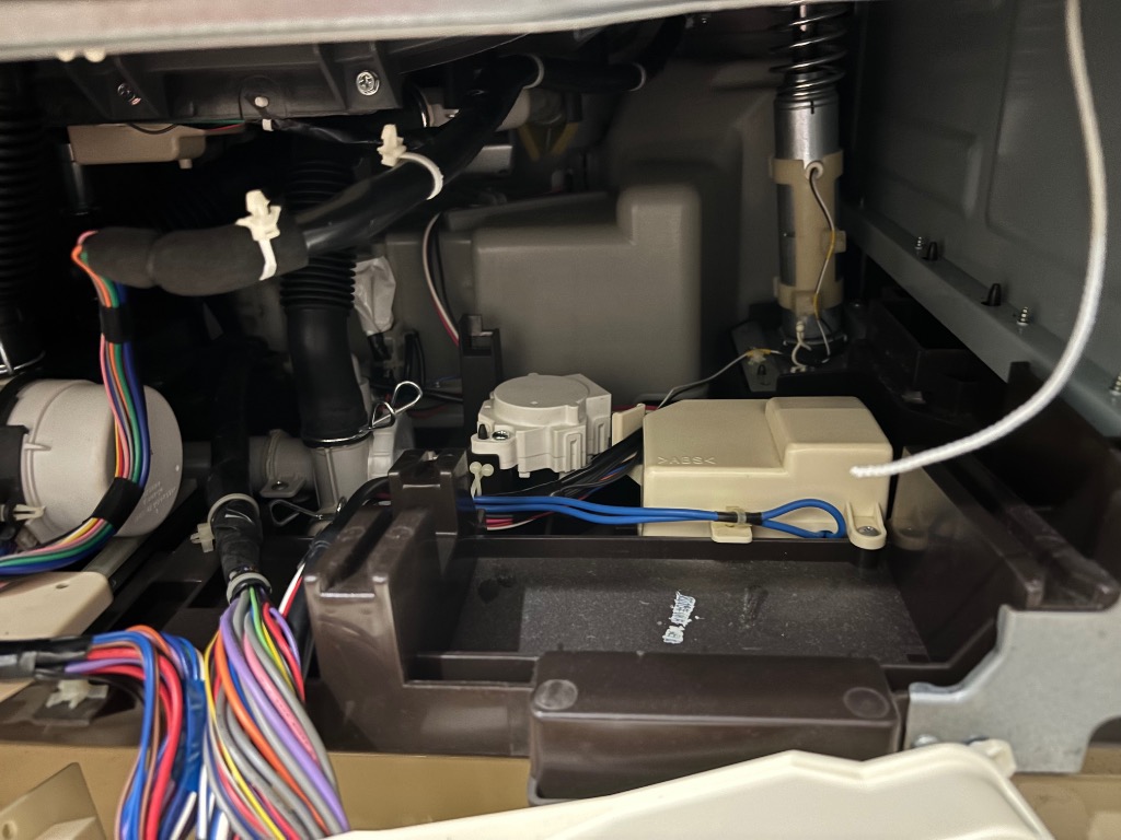 東芝 純正 洗濯機 排水弁モーター AW-90SVL AW-10SV7等用 GM-81 Nidec