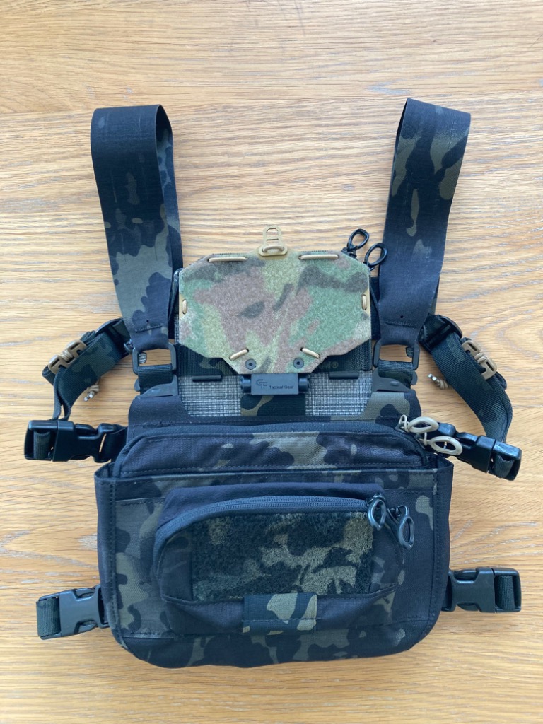 Ferro Concepts フェローコンセプト Chesty ATAK Panel チェスト