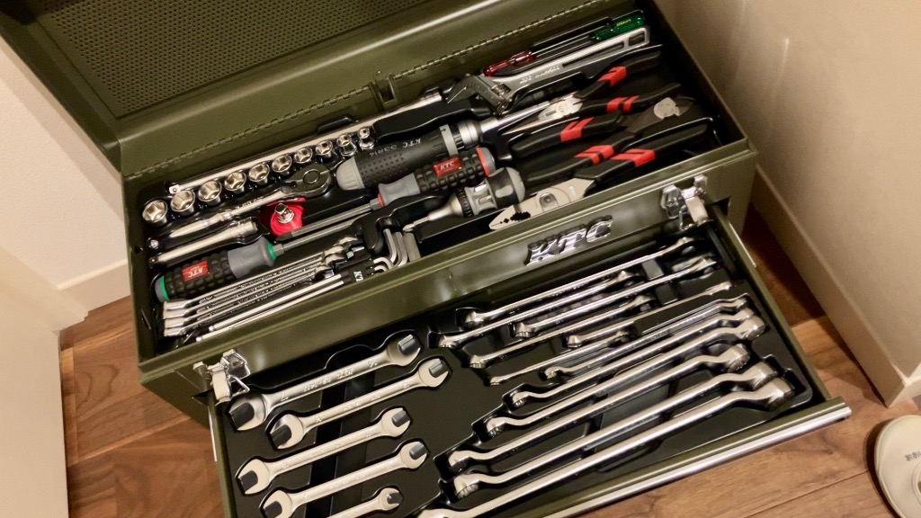 KTC (SK37220XODEM) 9.5sq. 72点 工具セット オリーブドラブ チェスト