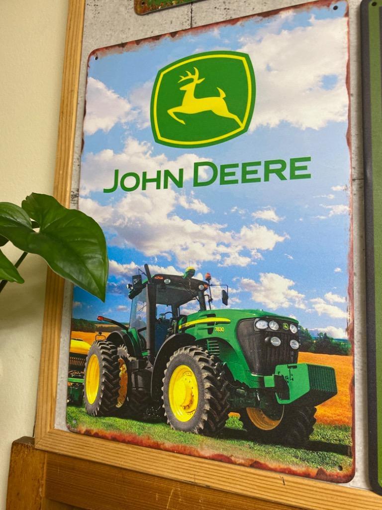 ジョンディア john deere トラクター ☆レトロ調☆メタルサイン