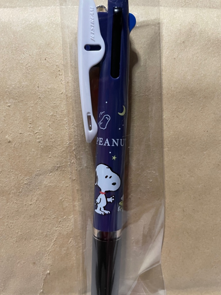 【コンビニ受取対応商品】 カミオジャパン ジェットストリーム 3色ボールペン スヌーピー ペン