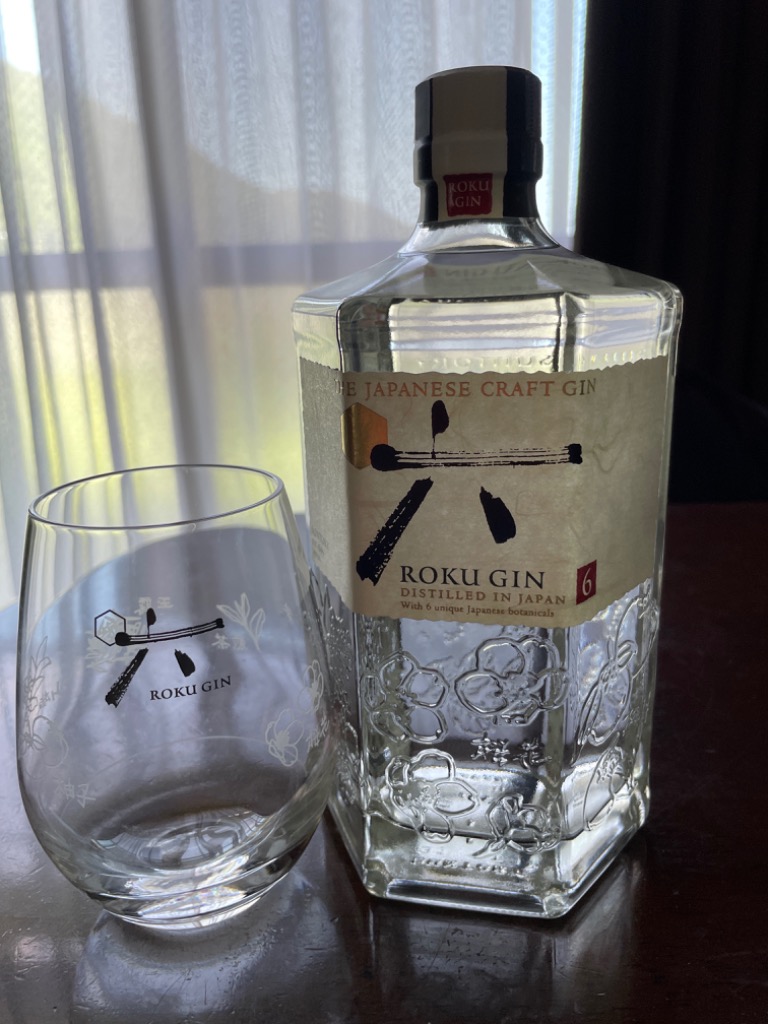 SUNTORY サントリー ジャパニーズクラフトジン ROKU 六 ロク SUNTORY サントリー ジャパニーズクラフトジン ROKU 六 ロク