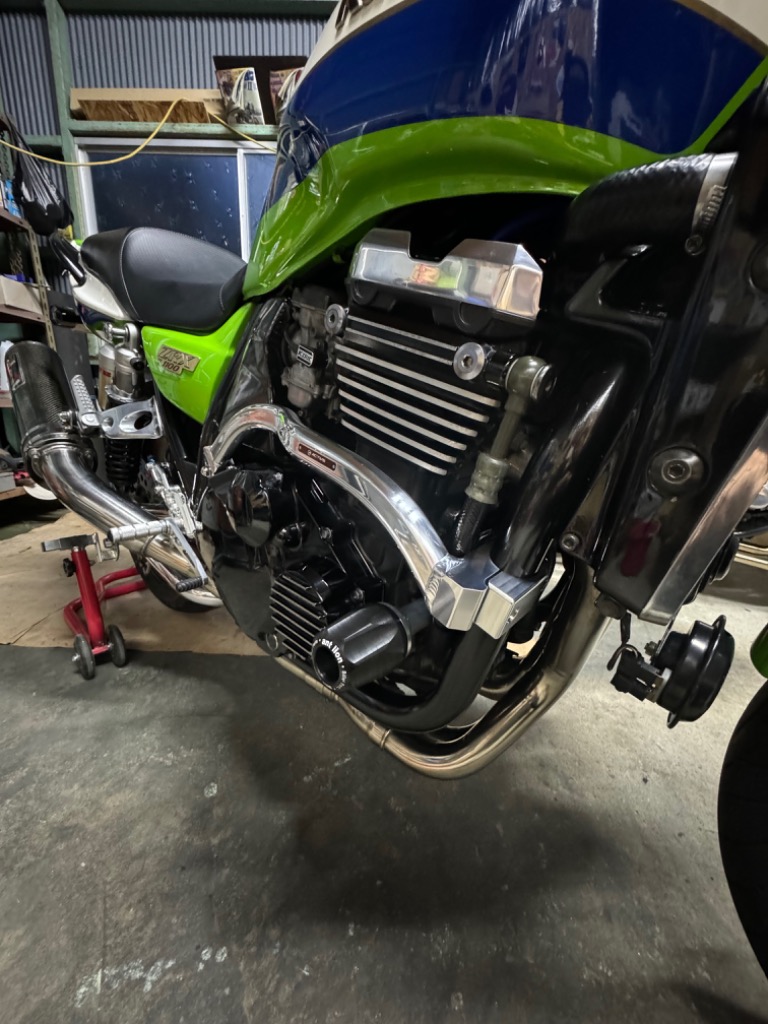 【新品、本物、当店在庫だから安心】 アクティブ サブフレーム バフ ZRX1100 '97 〜 '00 1117034P アクセサリー