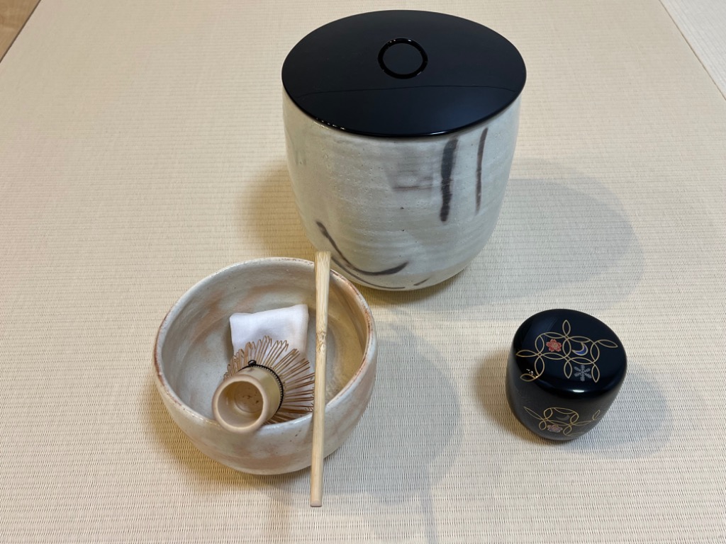 七宝雪月花蒔絵黒中棗 中村宗悦造 共箱 : 茶道具商 越中屋 - 通販