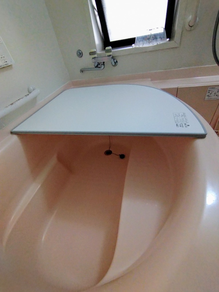 LIXIL 風呂蓋 YFK-1494B(1)-D 風呂フタ 楽天市場】風呂ふた 1400用薄型保温組ふた(2枚) YFK-1494B(1)-D4