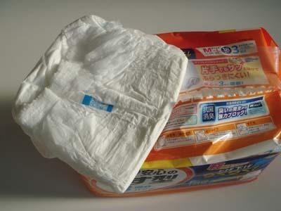 Kao 「花王」 リリーフ パンツタイプ 安心のうす型 M〜Lサイズ