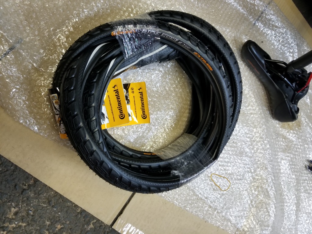 コンチネンタル ライドツアー 26インチ 2本セット Continental