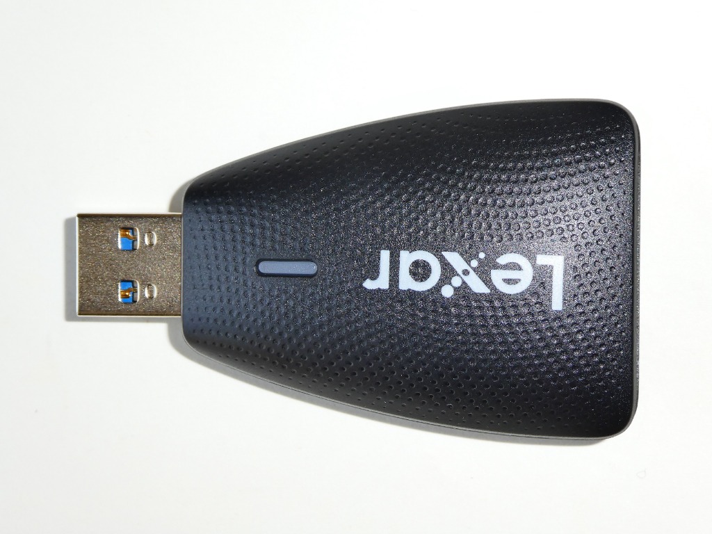 LexarのUHS-IIカードリーダーと32GB SDカードのセットが4,980円