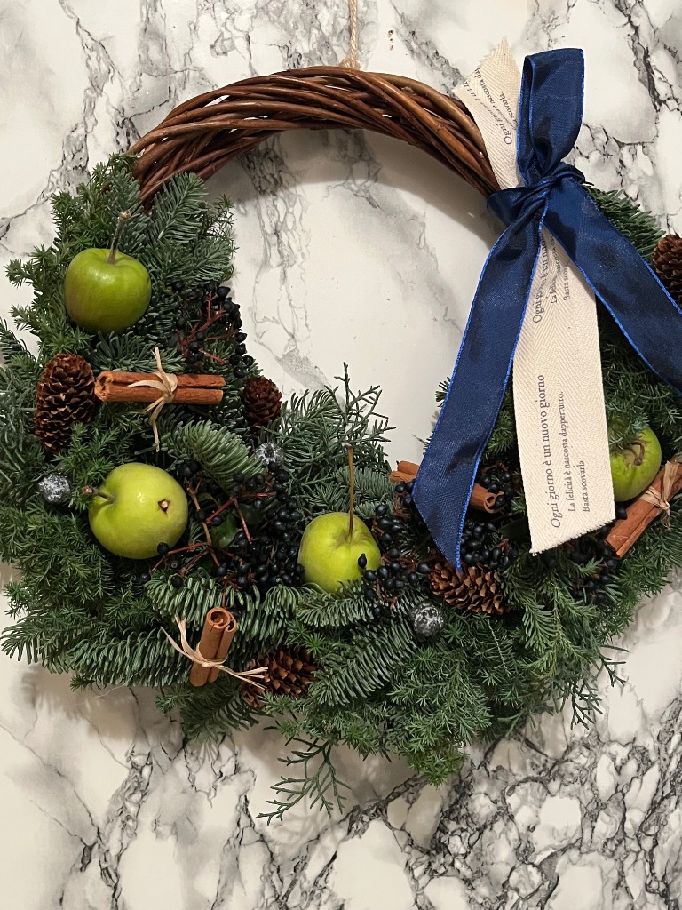 1.スモークツリー丸リース 1.スモークツリー丸リース スモークツリーのリース (ピンク) | 輪通販