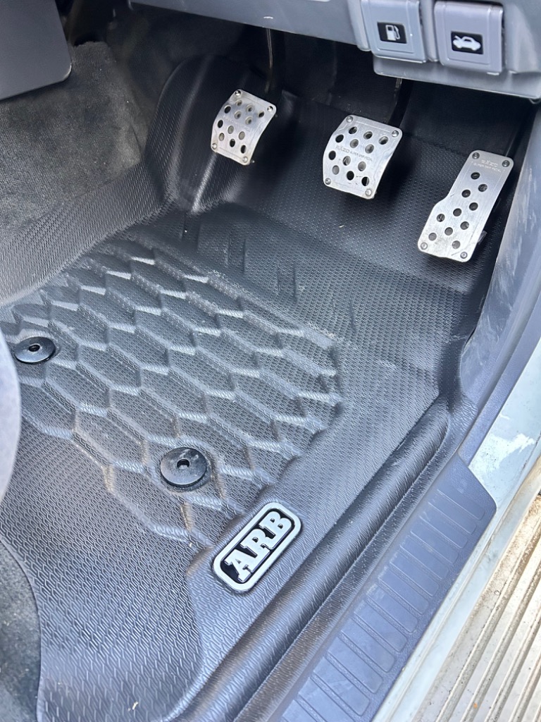 ARB 正規品 ランドクルーザー80 専用 AT/MT共通 ランクル80 ARBフロア