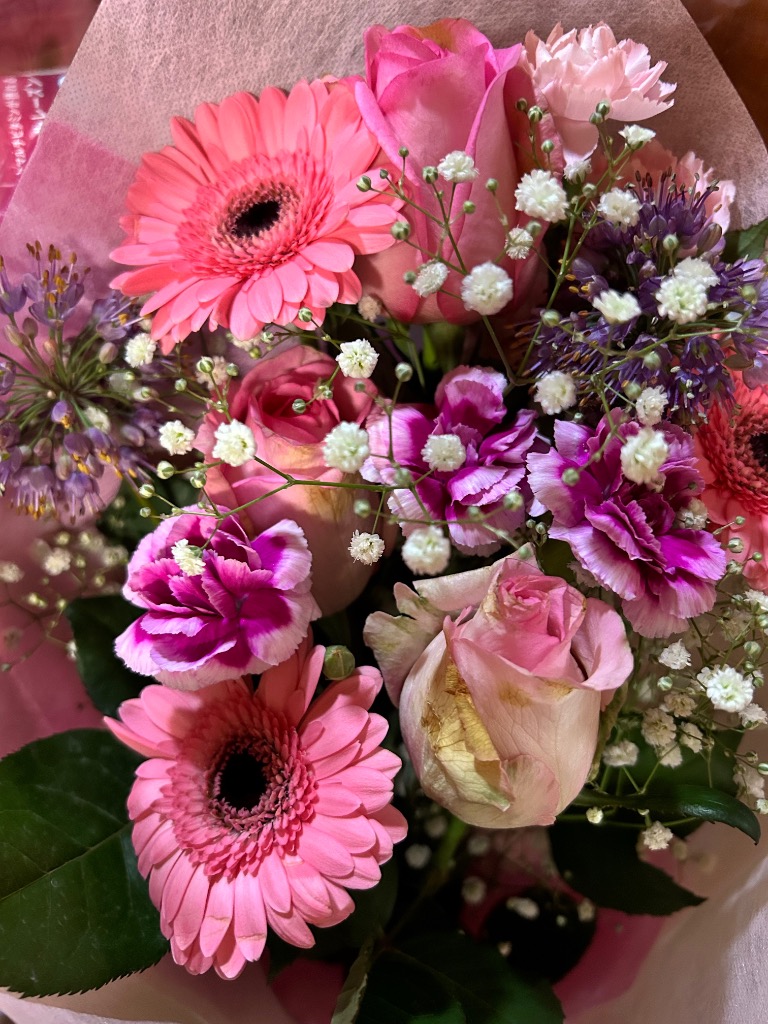 ピンクのおまかせ花束 送料無料｜華やかで可愛いロングブーケ 誕生日